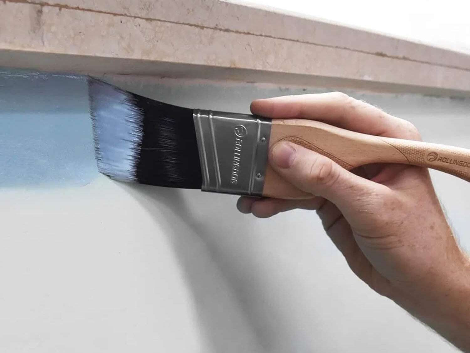 How to Cut in Paint Without Tape