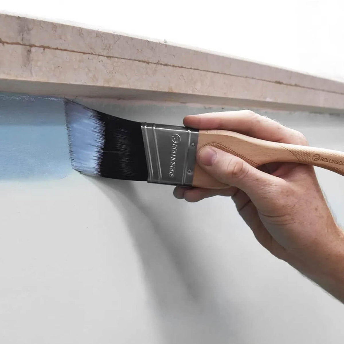 How to Cut in Paint Without Tape for Clean Paint Lines – rollingdogpro